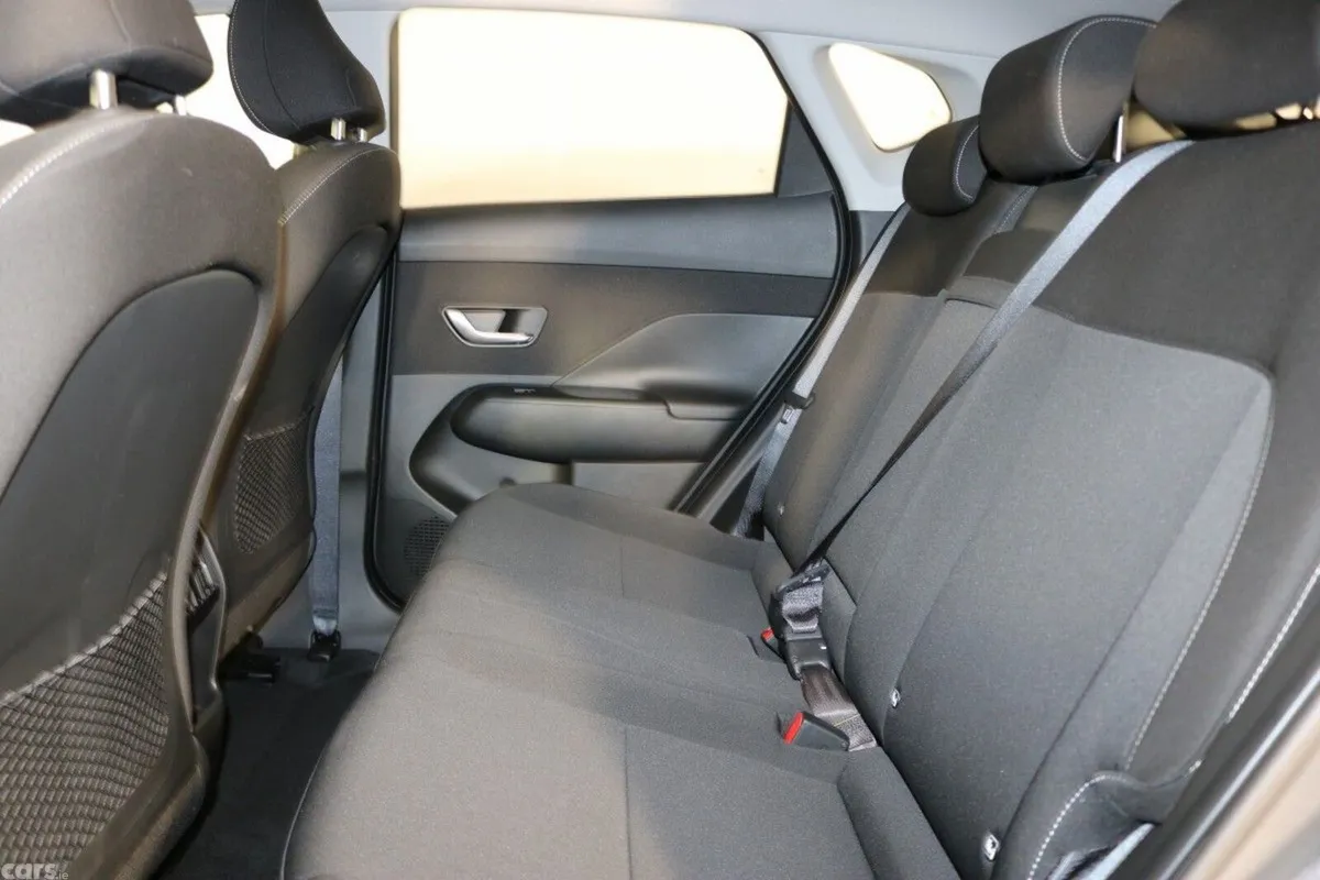 Hyundai KONA MPV, Electric, 2024, Grey