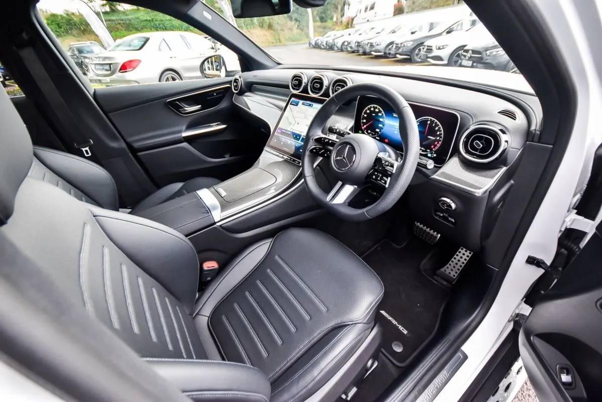 Mercedes-Benz GLC SUV, Diesel Plug-in Hybrid, 2023, White