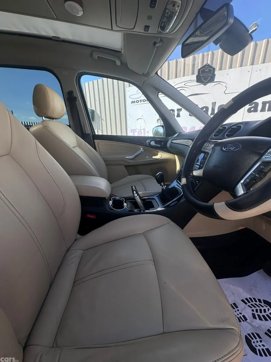 Ford Galaxy MPV, Diesel, 2012, Silver