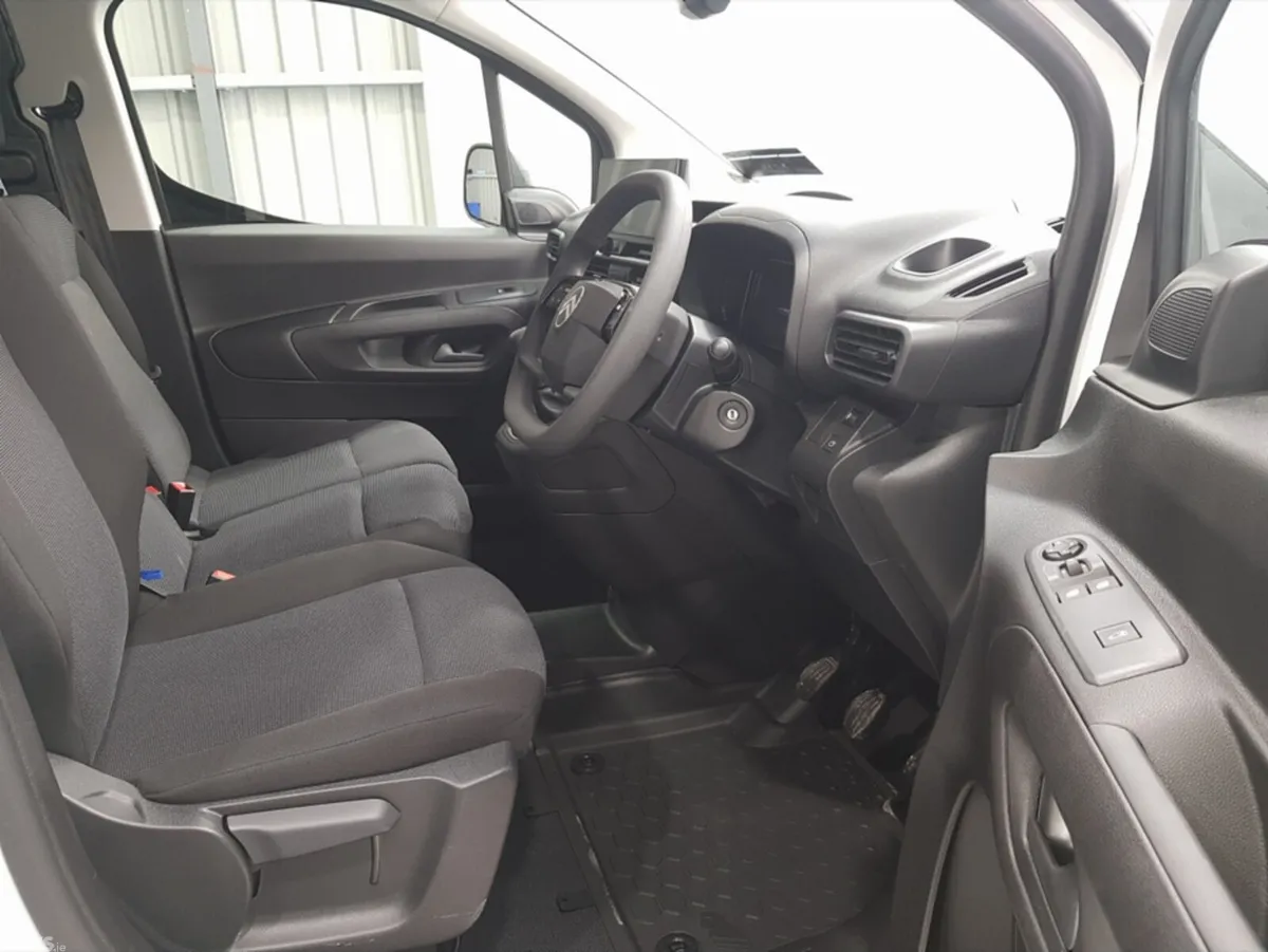 Citroen Berlingo Van, Diesel, 2026, White