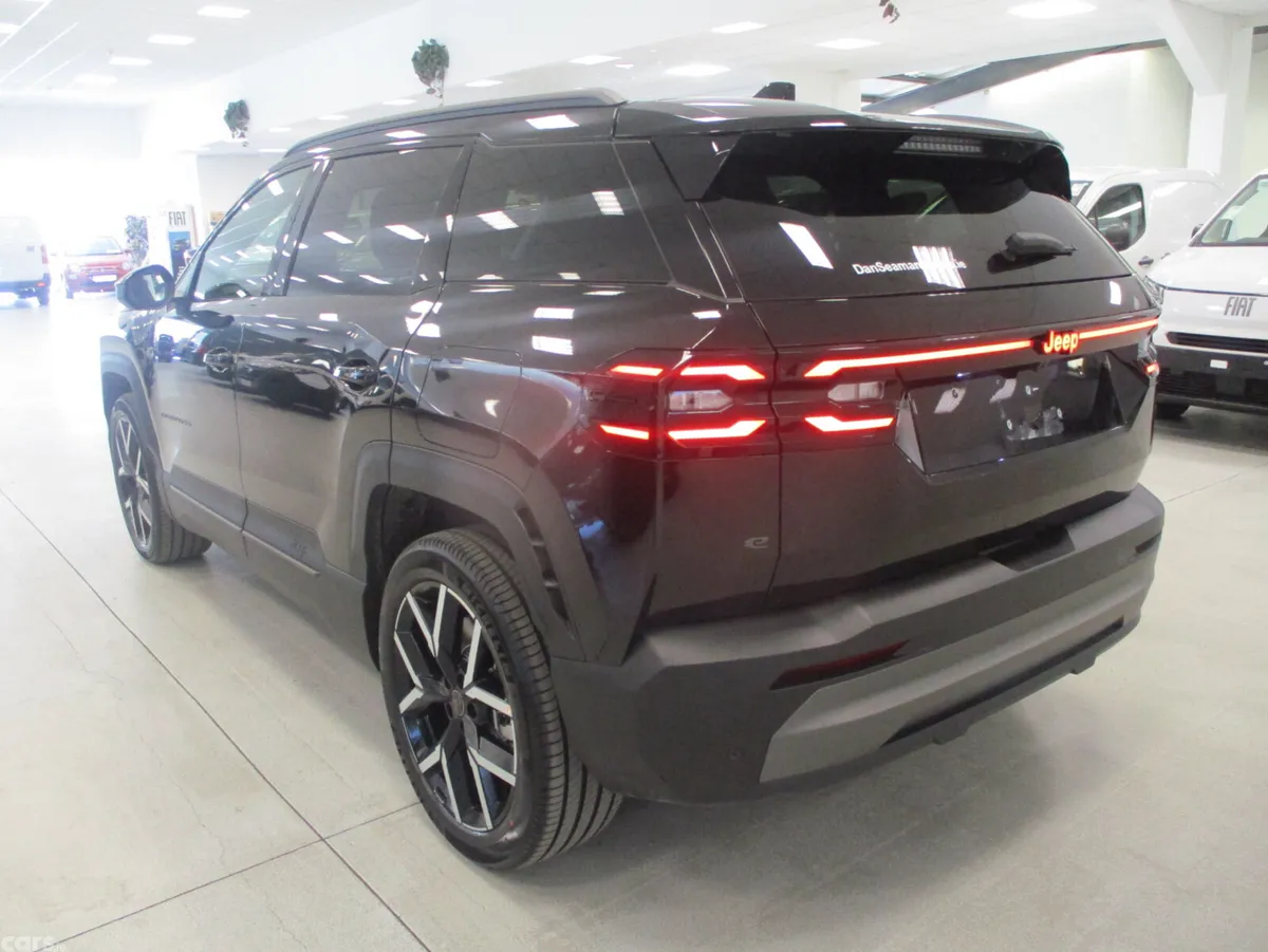 Jeep Compass SUV, Electric, 2026, Black
