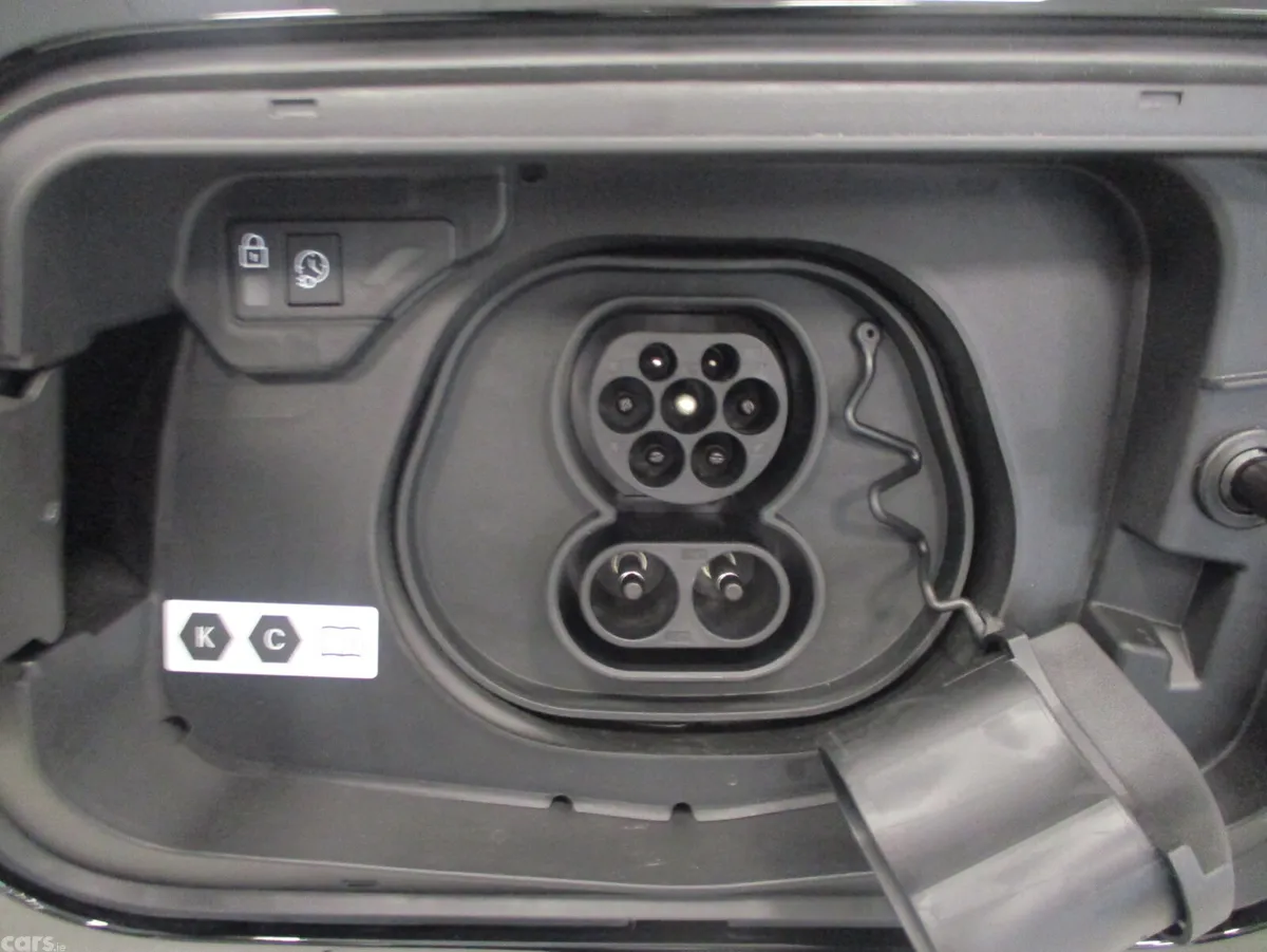 Jeep Compass SUV, Electric, 2026, Black