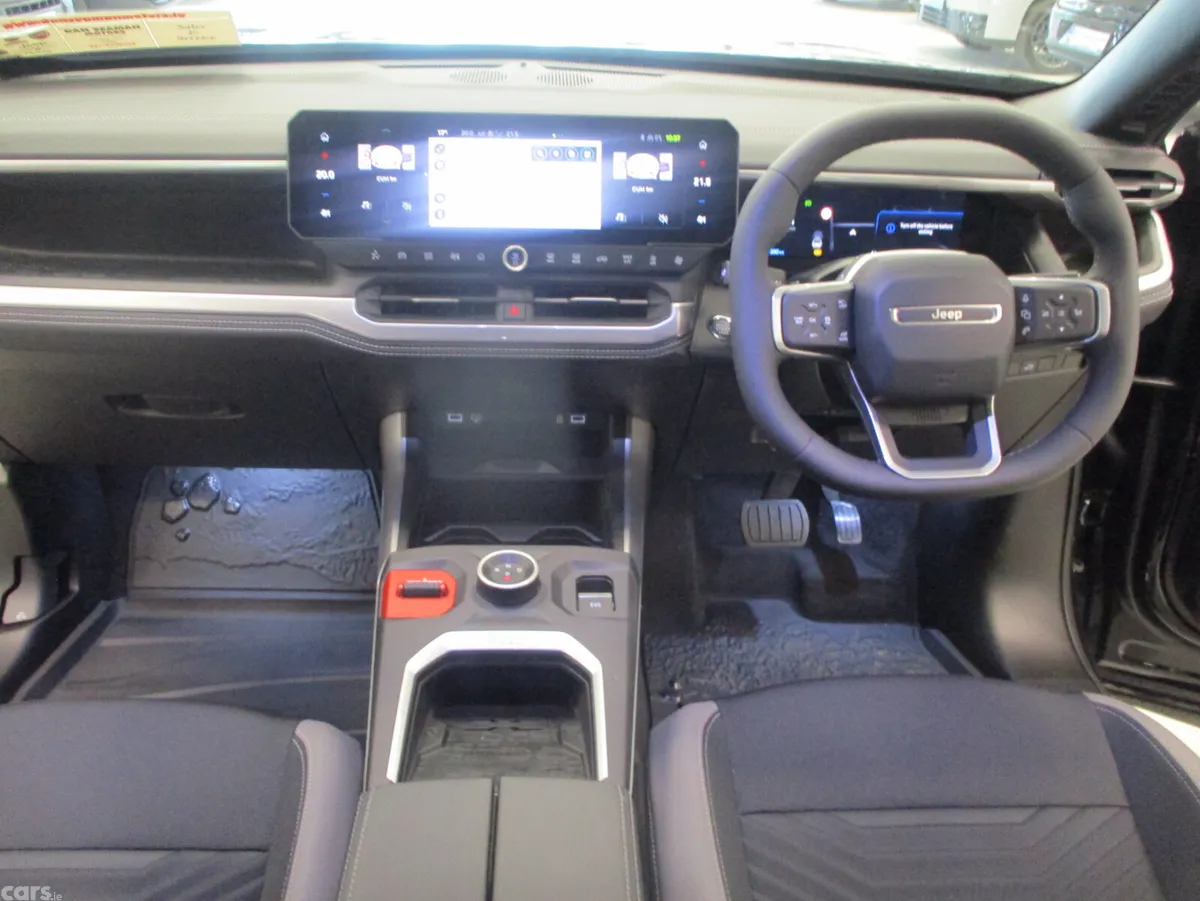 Jeep Compass SUV, Electric, 2026, Black