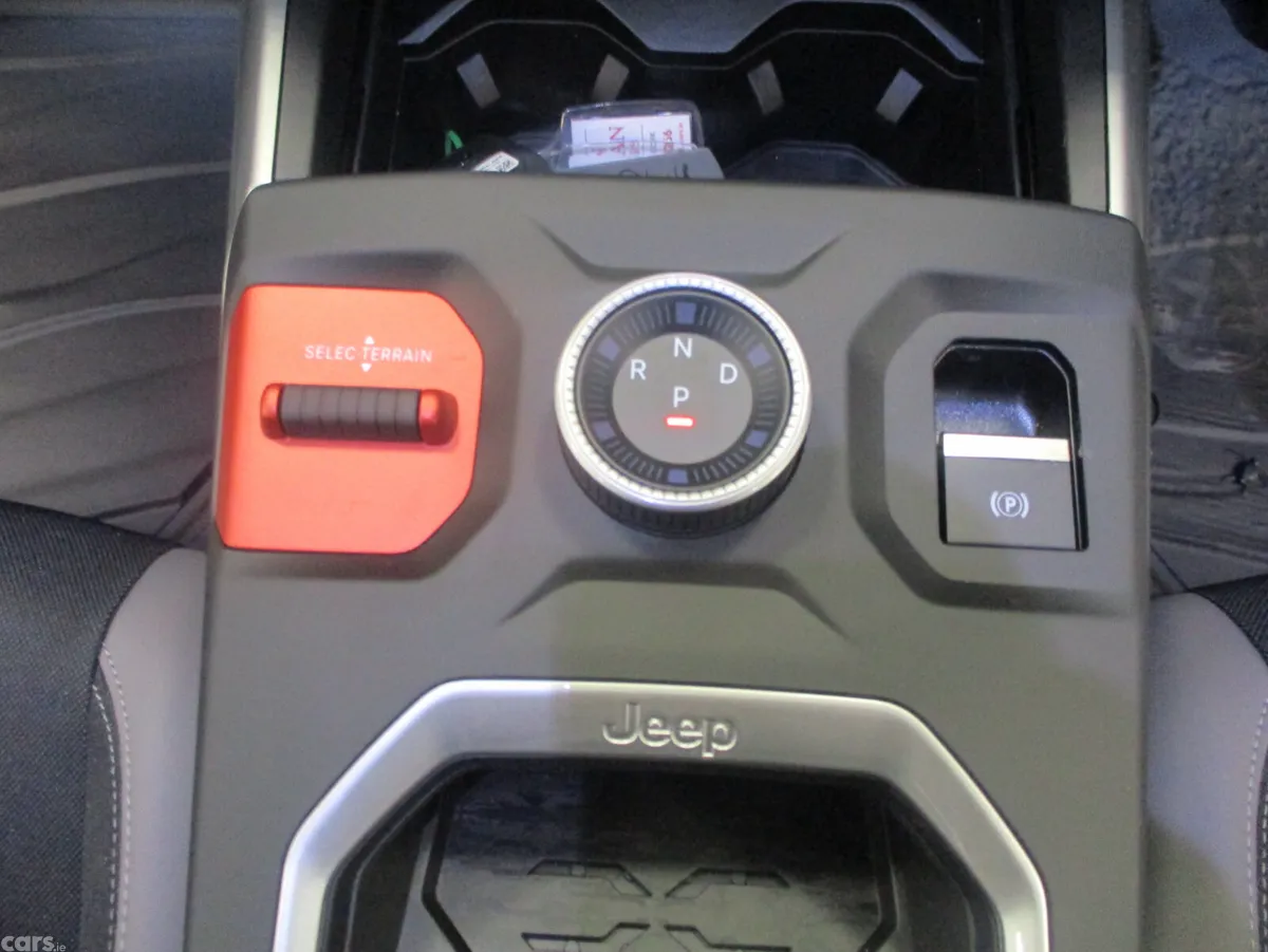 Jeep Compass SUV, Electric, 2026, Black