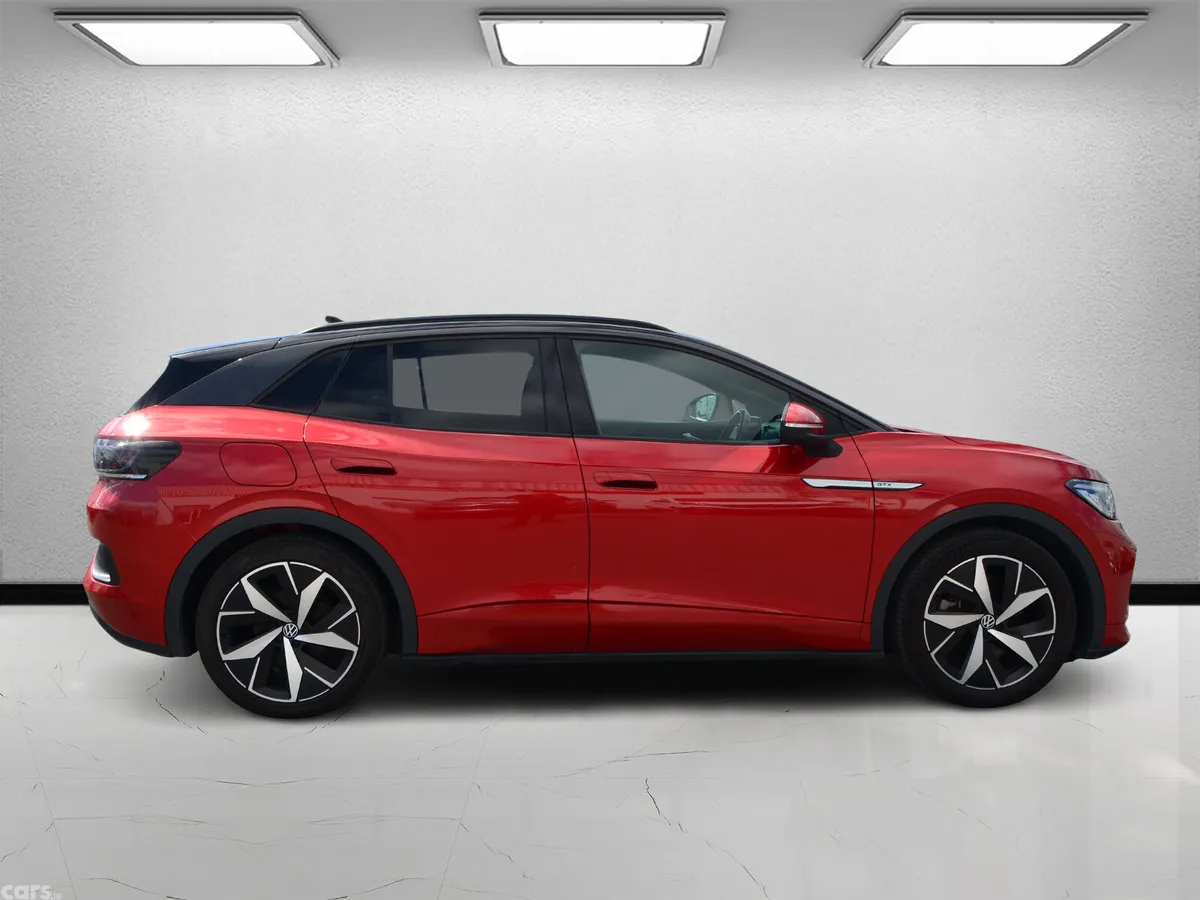 Volkswagen ID.4 Hatchback, Electric, 2022, Red