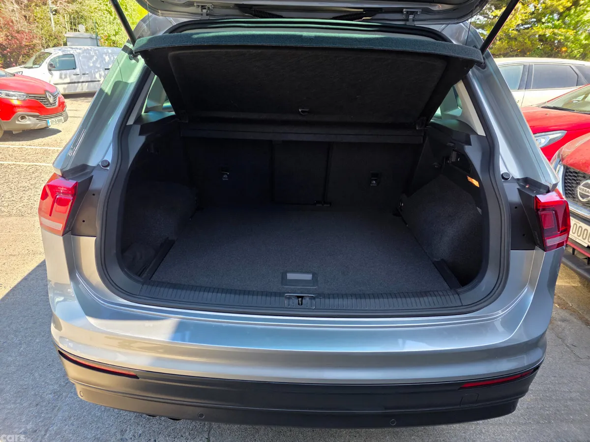Volkswagen Tiguan SUV, Petrol, 2020, Grey