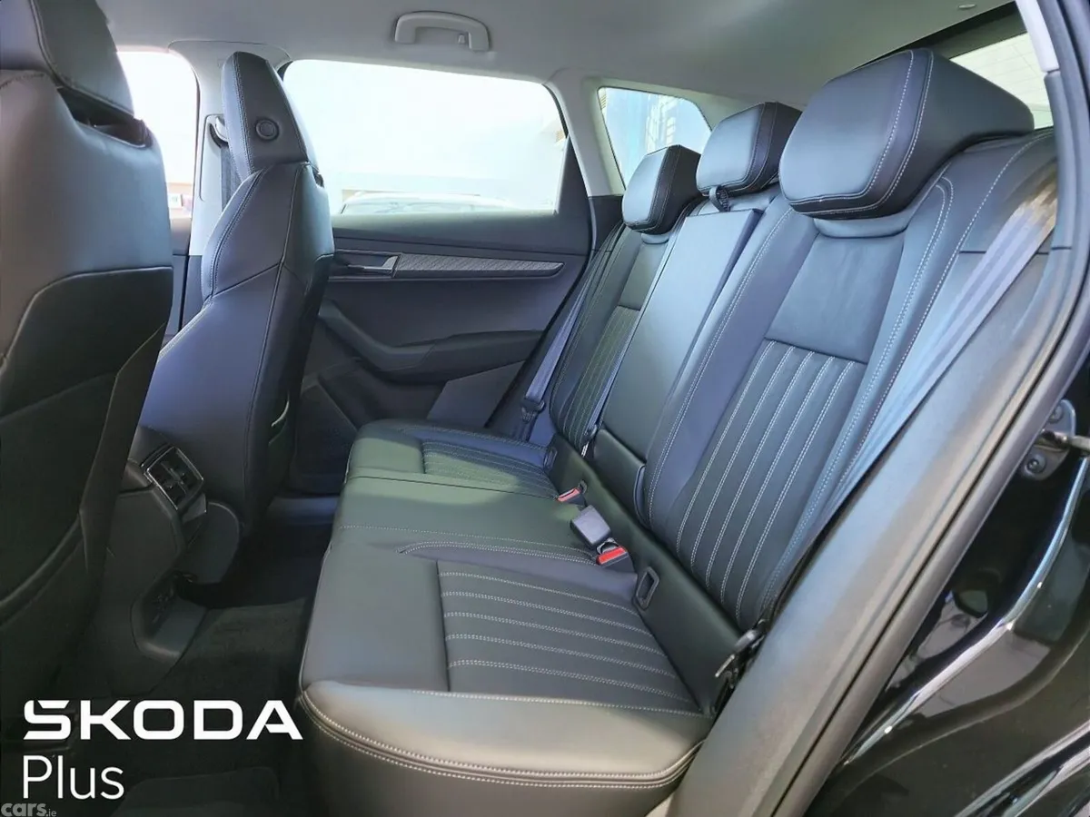 Skoda Karoq SUV, Diesel, 2027, Black