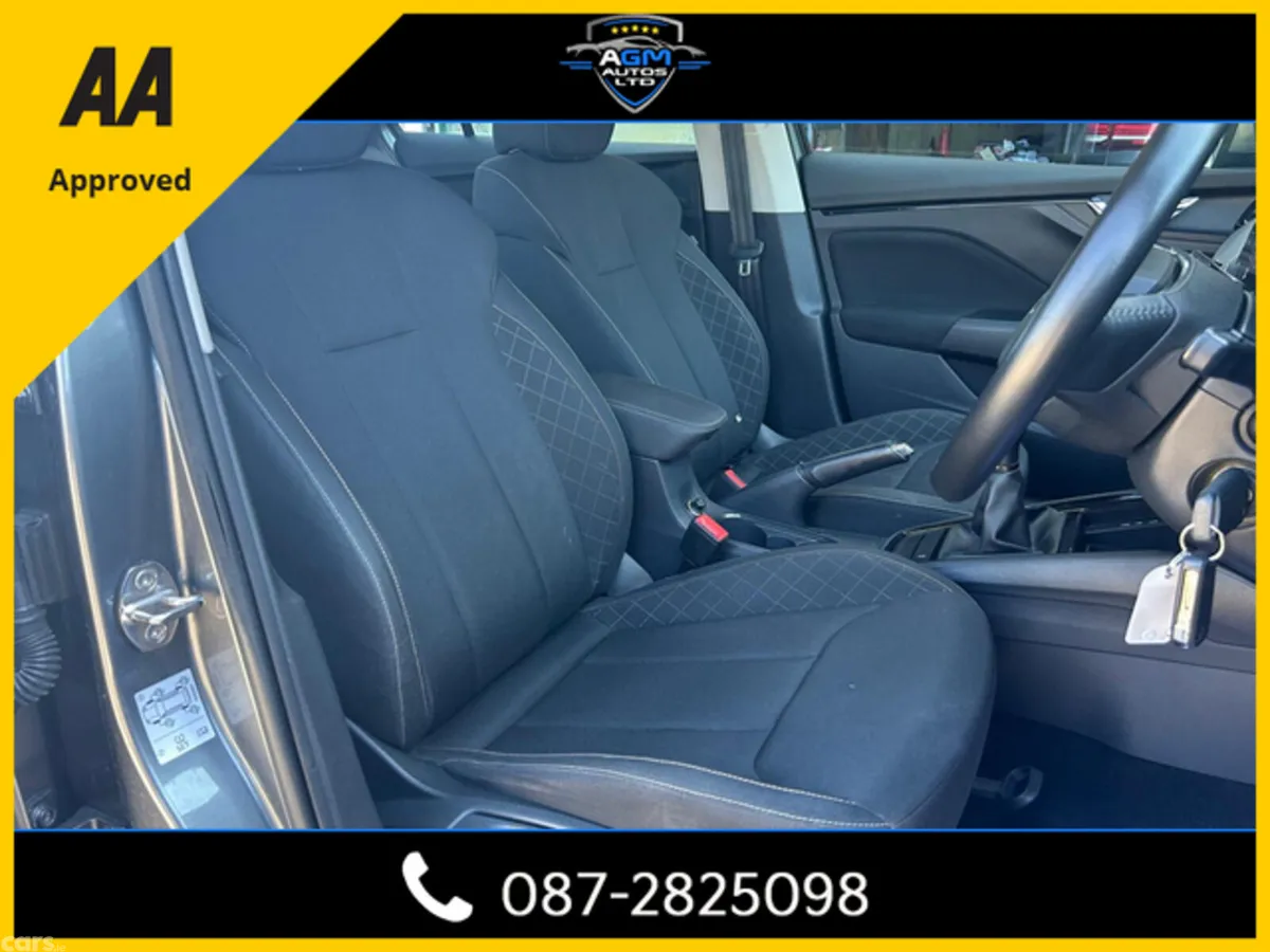 Skoda Kamiq Hatchback, Petrol, 2022, Grey