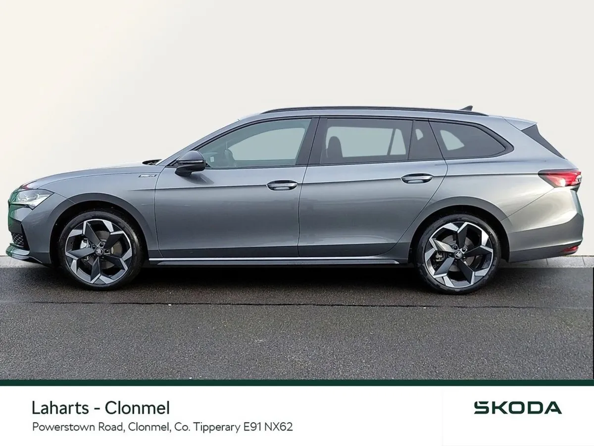 Skoda Superb Estate, Diesel, 2026, Grey