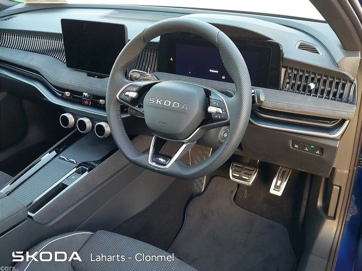 Skoda Superb Saloon, Diesel, 2026, Blue