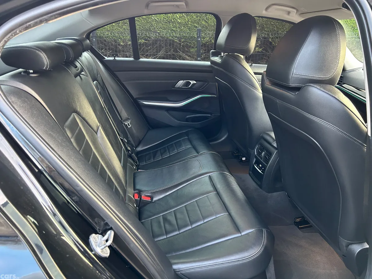 BMW 3-Series Saloon, Diesel, 2020, Black