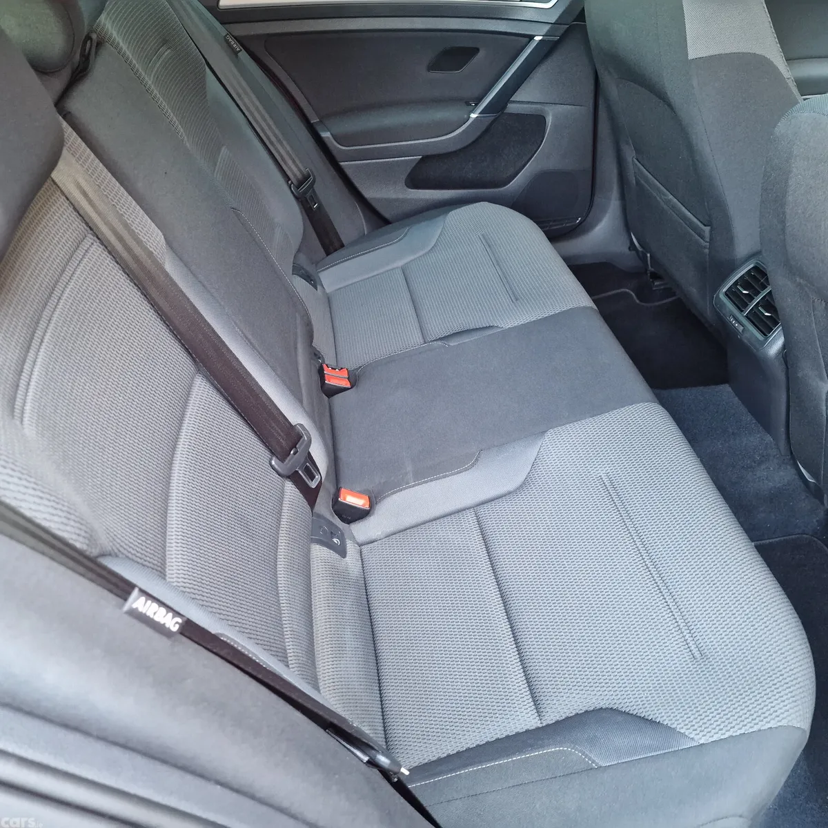 Volkswagen Golf Hatchback, Petrol, 2016, Red