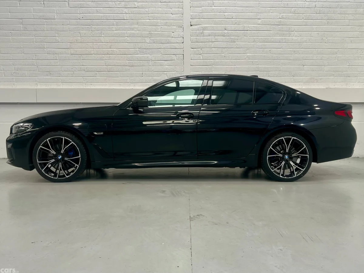 BMW 5-Series Saloon, Petrol Plug-in Hybrid, 2023, Black