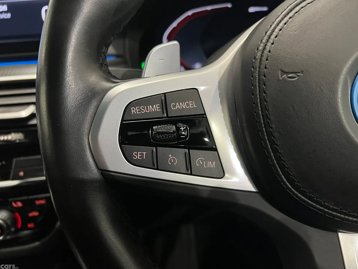 BMW 5-Series Saloon, Petrol Plug-in Hybrid, 2023, Black