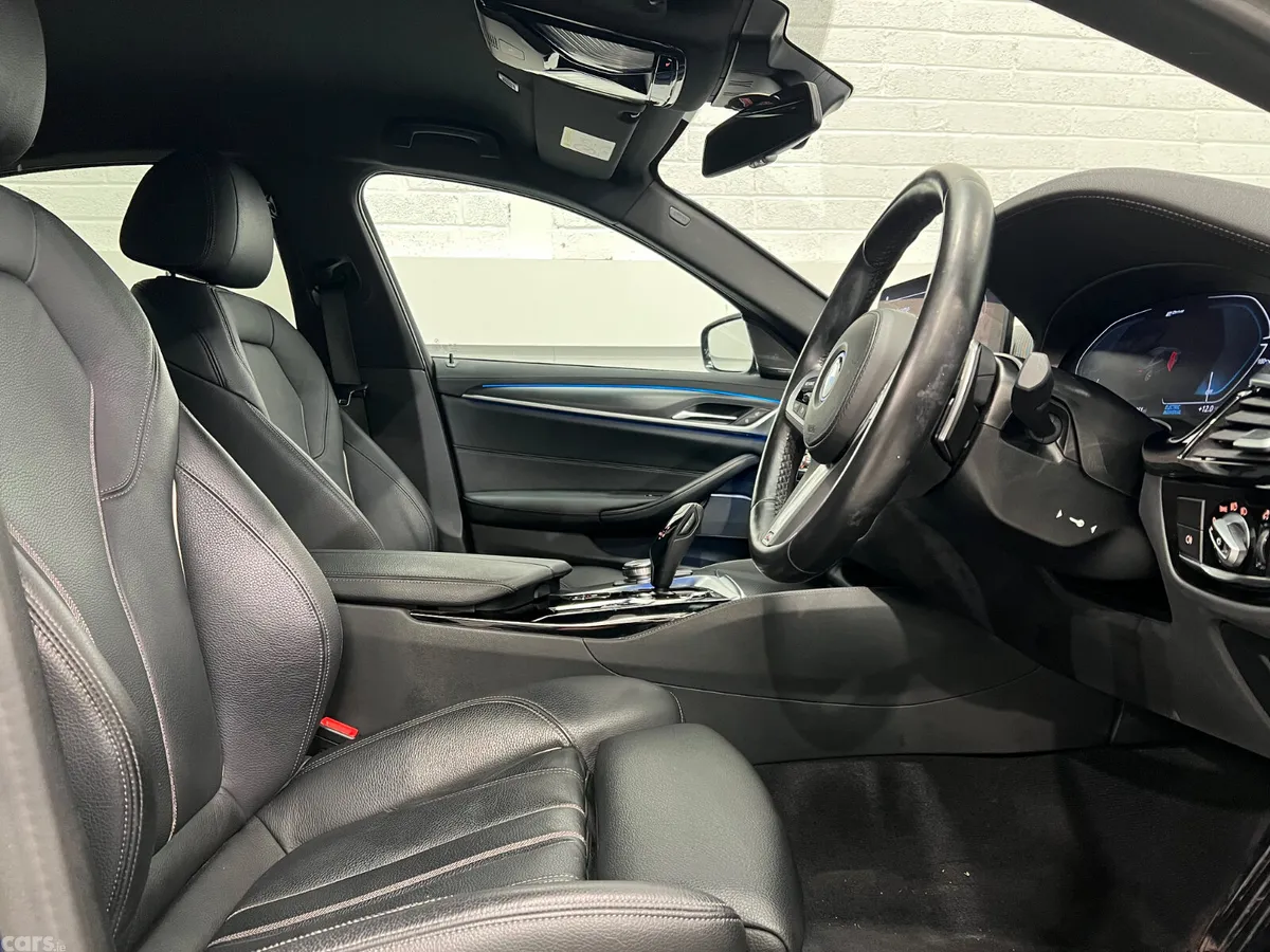 BMW 5-Series Saloon, Petrol Plug-in Hybrid, 2023, Black