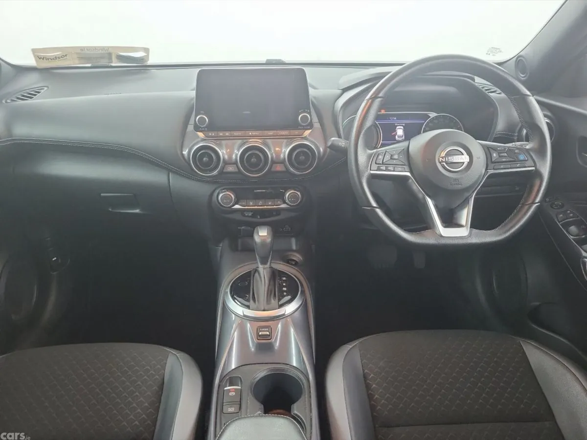 Nissan Juke SUV, Petrol Hybrid, 2024, Grey