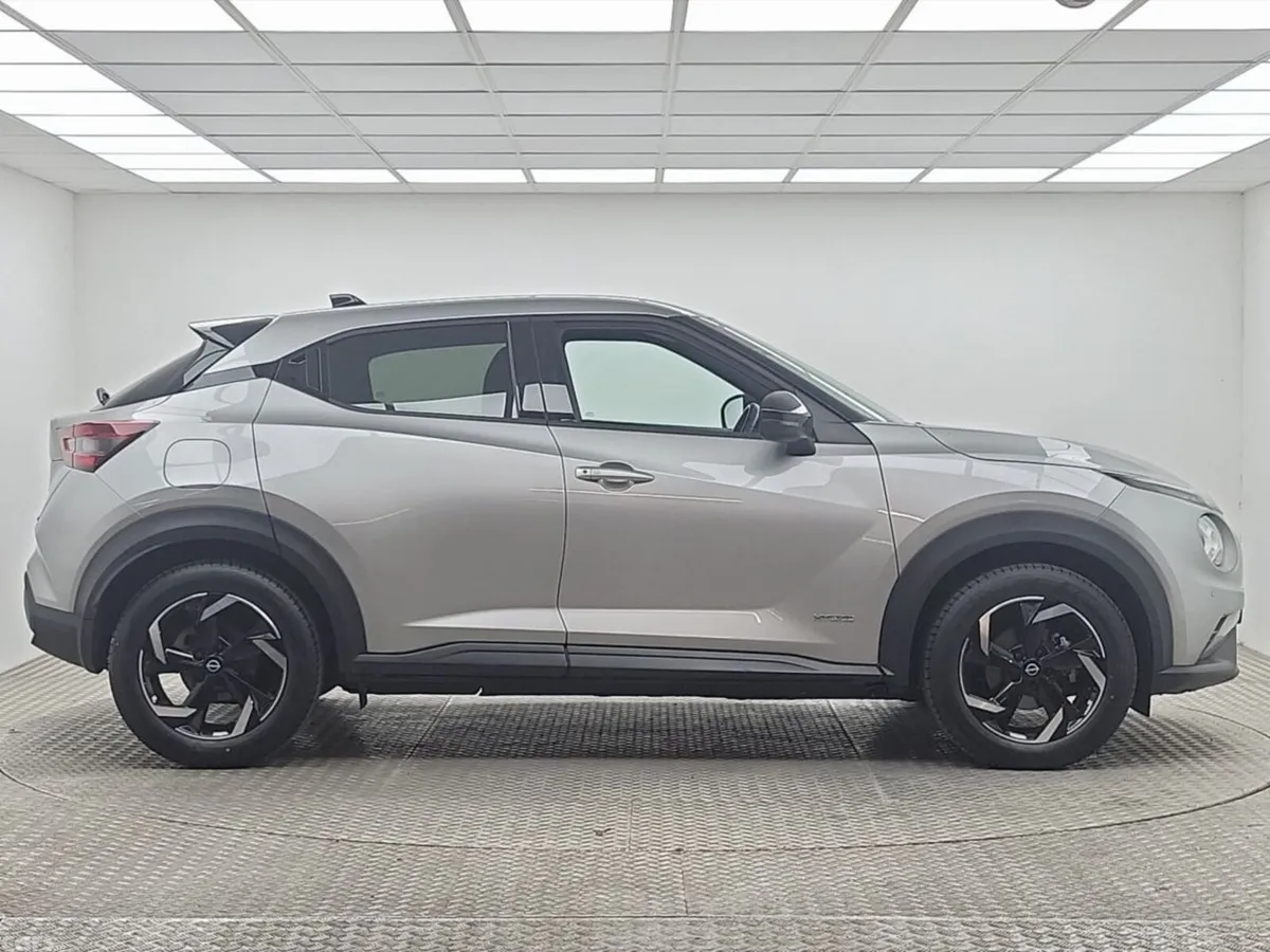 Nissan Juke SUV, Petrol Hybrid, 2024, Grey