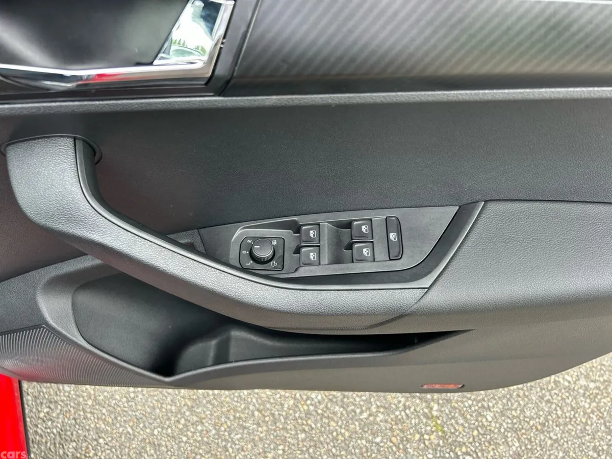 Skoda Karoq Estate, Diesel, 2026, Red