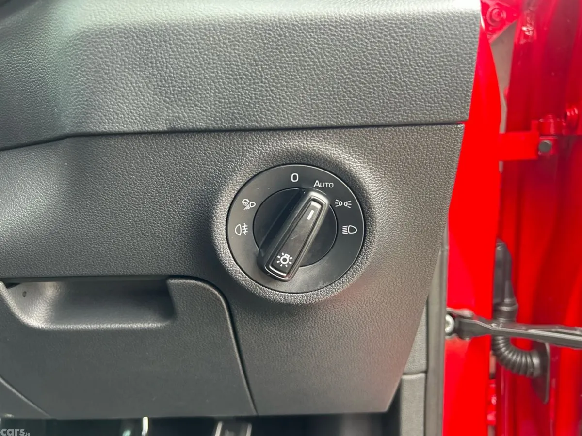 Skoda Karoq Estate, Diesel, 2026, Red