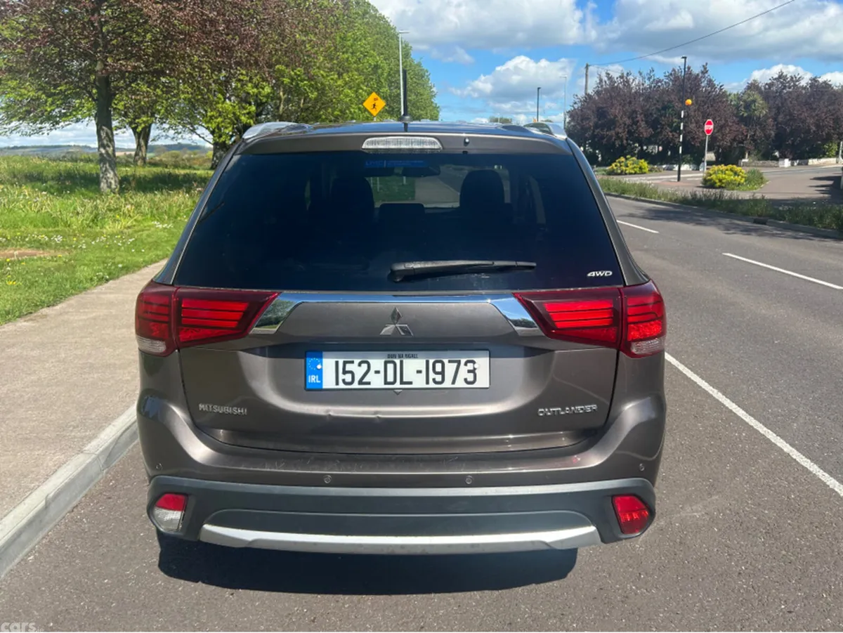 Mitsubishi Outlander Estate, Diesel, 2015, Brown