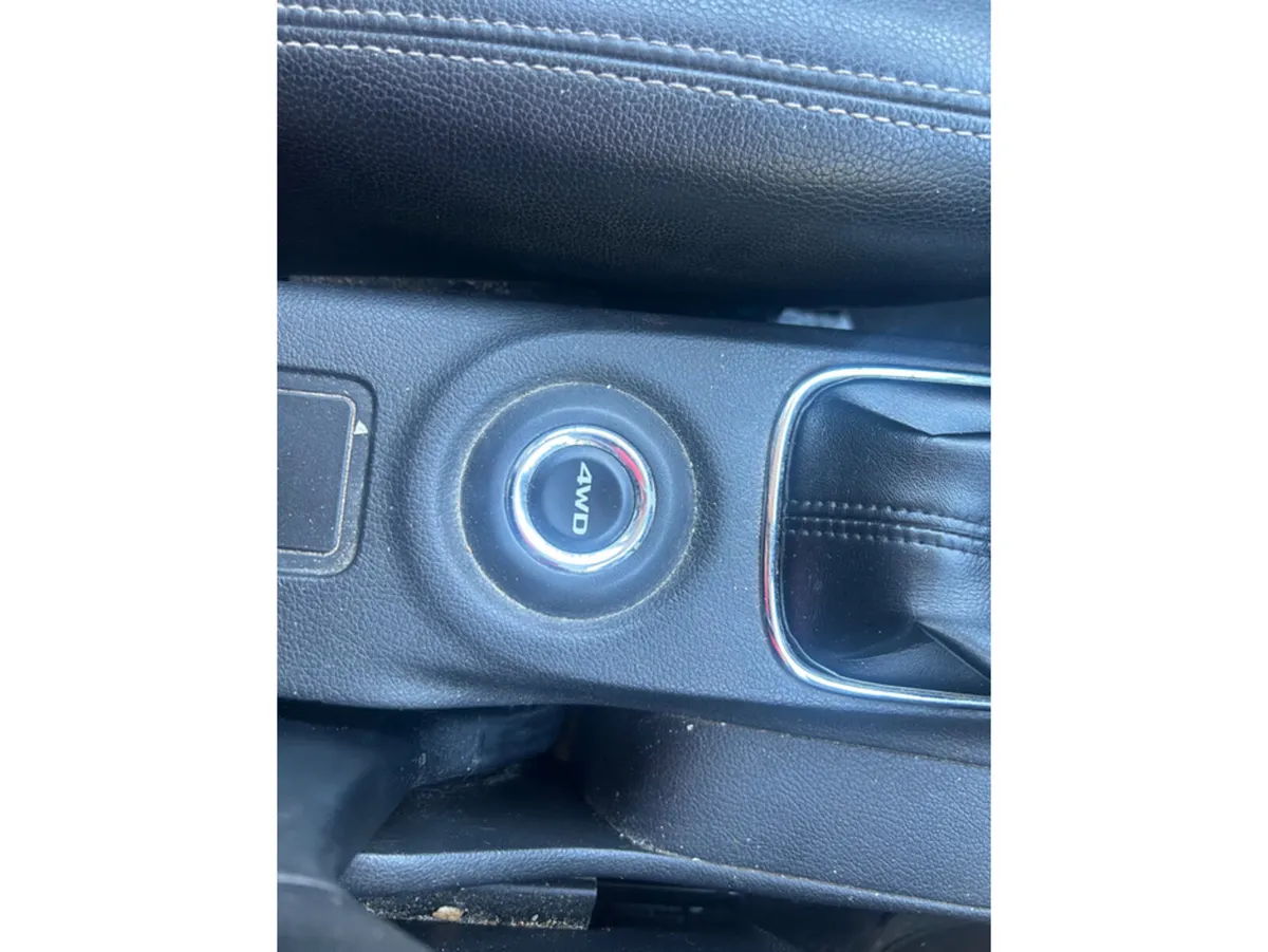 Mitsubishi Outlander Estate, Diesel, 2015, Brown
