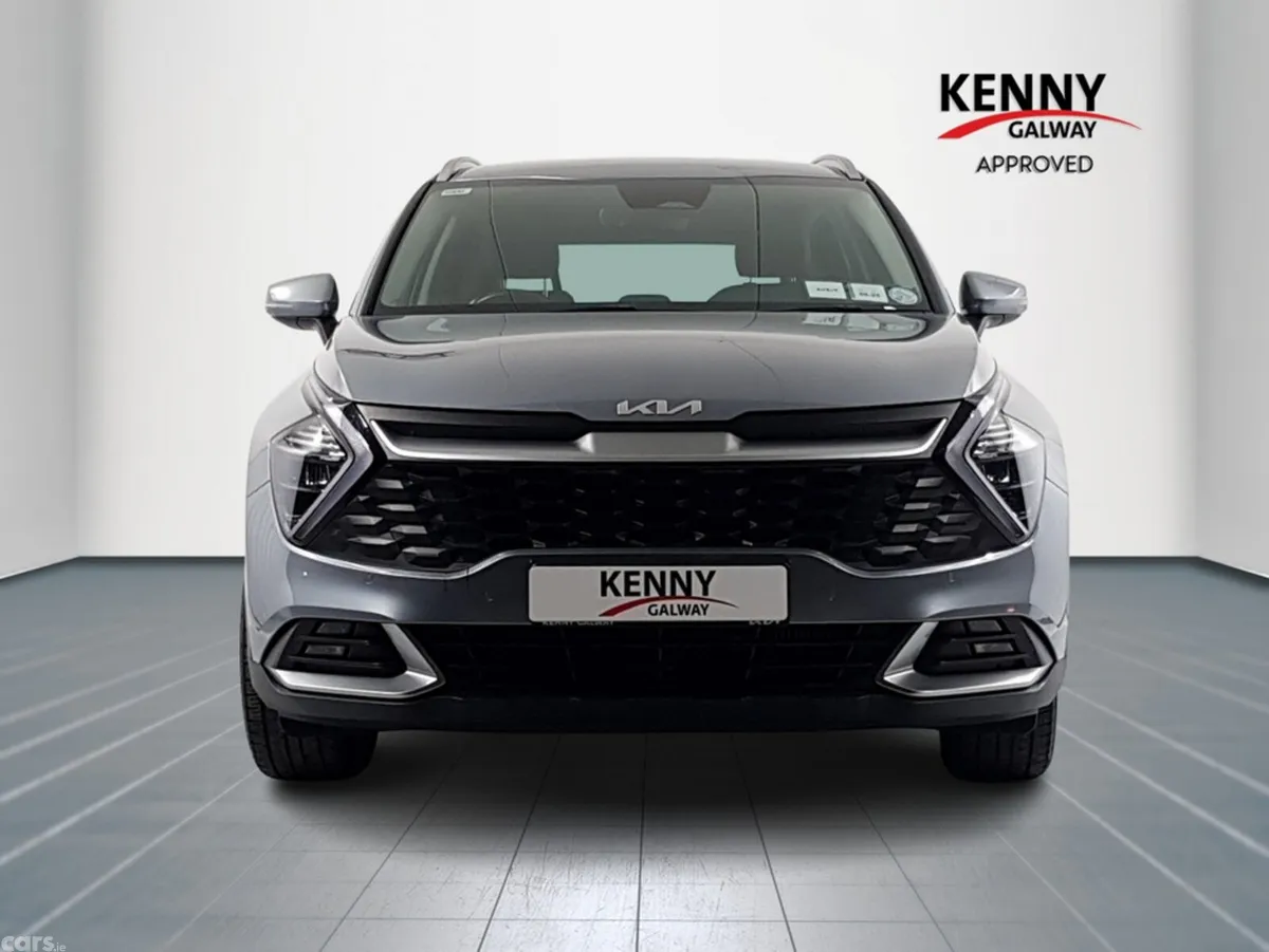 Kia Sportage MPV, Diesel, 2022, Grey