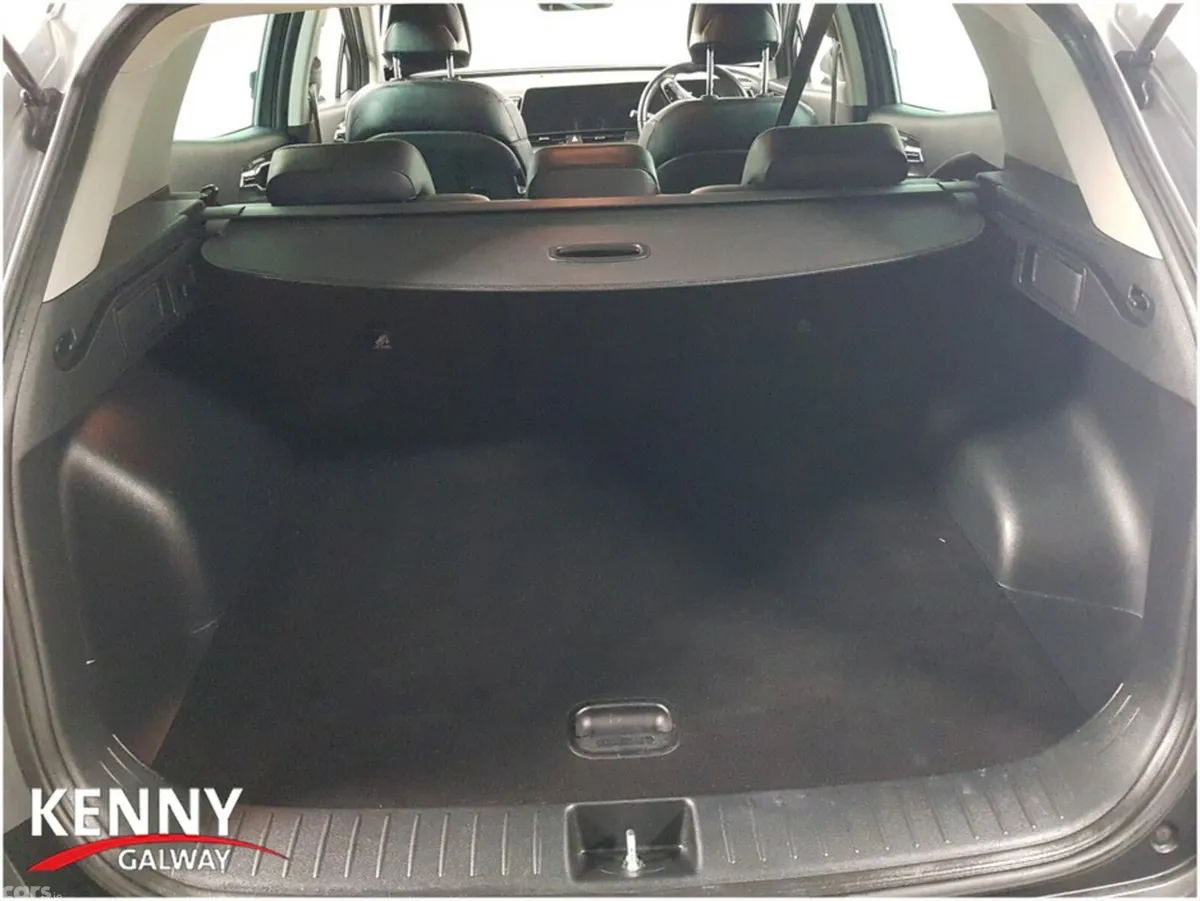 Kia Sportage MPV, Diesel, 2022, Grey