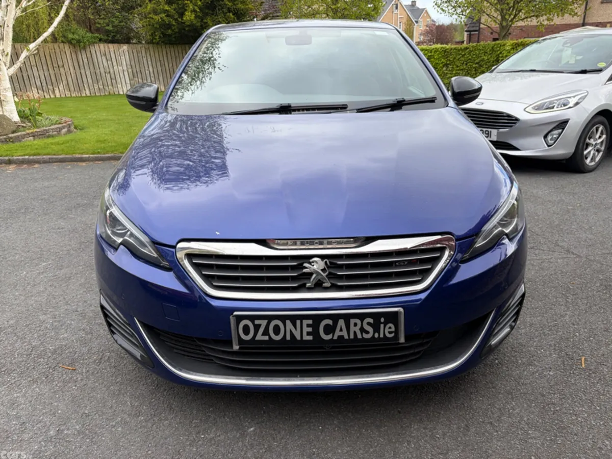 Peugeot 308 Hatchback, Diesel, 2017, Blue