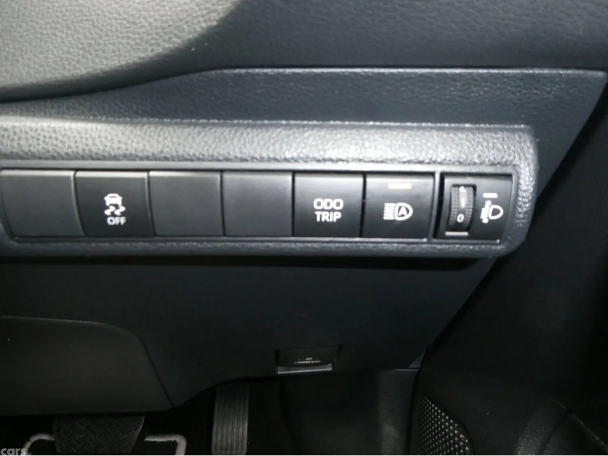 Toyota Corolla Saloon, Petrol Hybrid, 2023, Grey