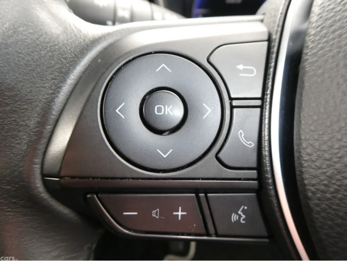Toyota Corolla Saloon, Petrol Hybrid, 2023, Grey