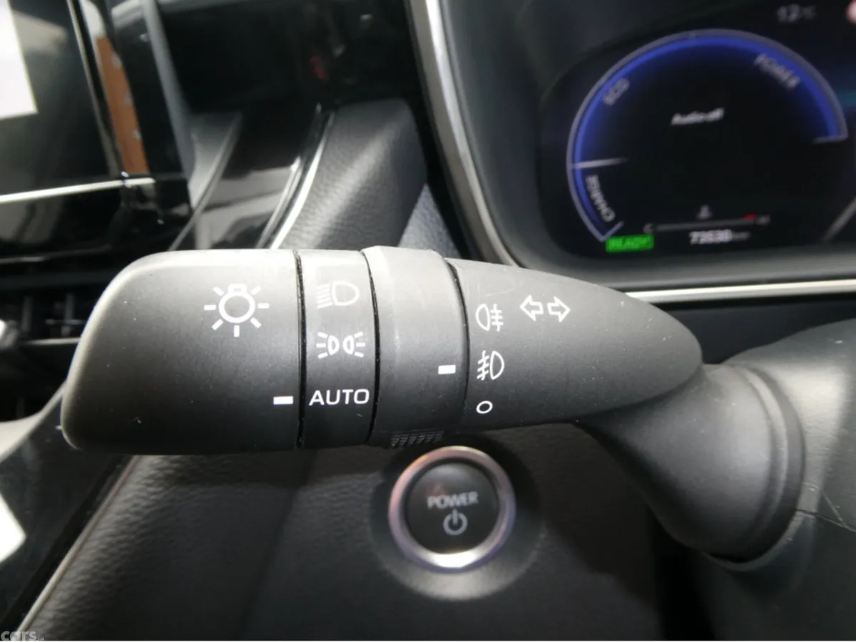 Toyota Corolla Saloon, Petrol Hybrid, 2023, Grey
