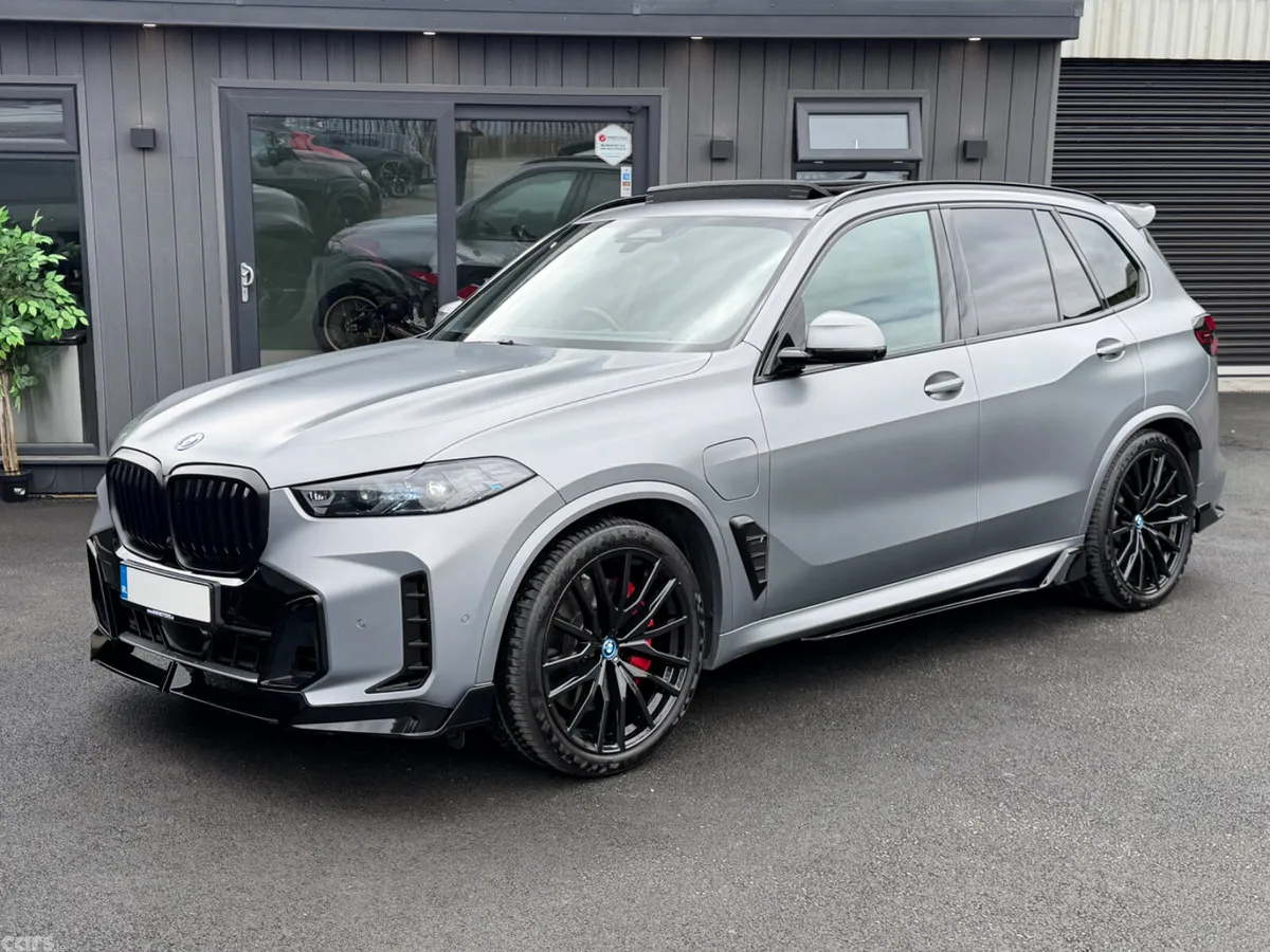 BMW X5 SUV, Petrol Hybrid, 2023, Grey