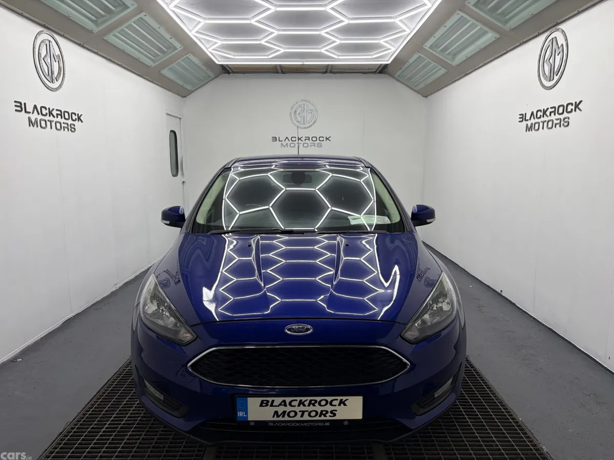Ford Focus Hatchback, Petrol, 2015, Blue
