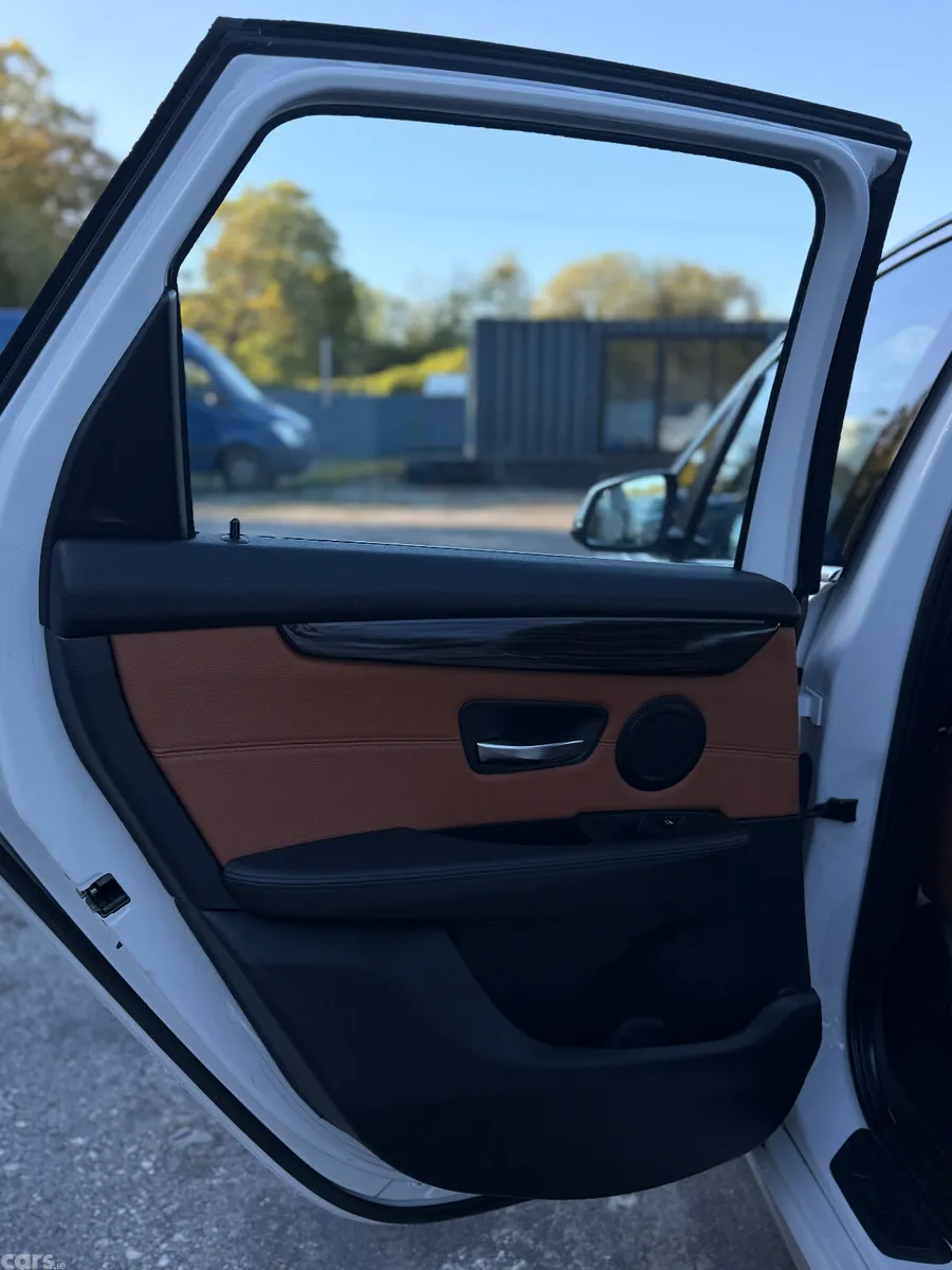 BMW 2-Series Hatchback, Diesel, 2016, White