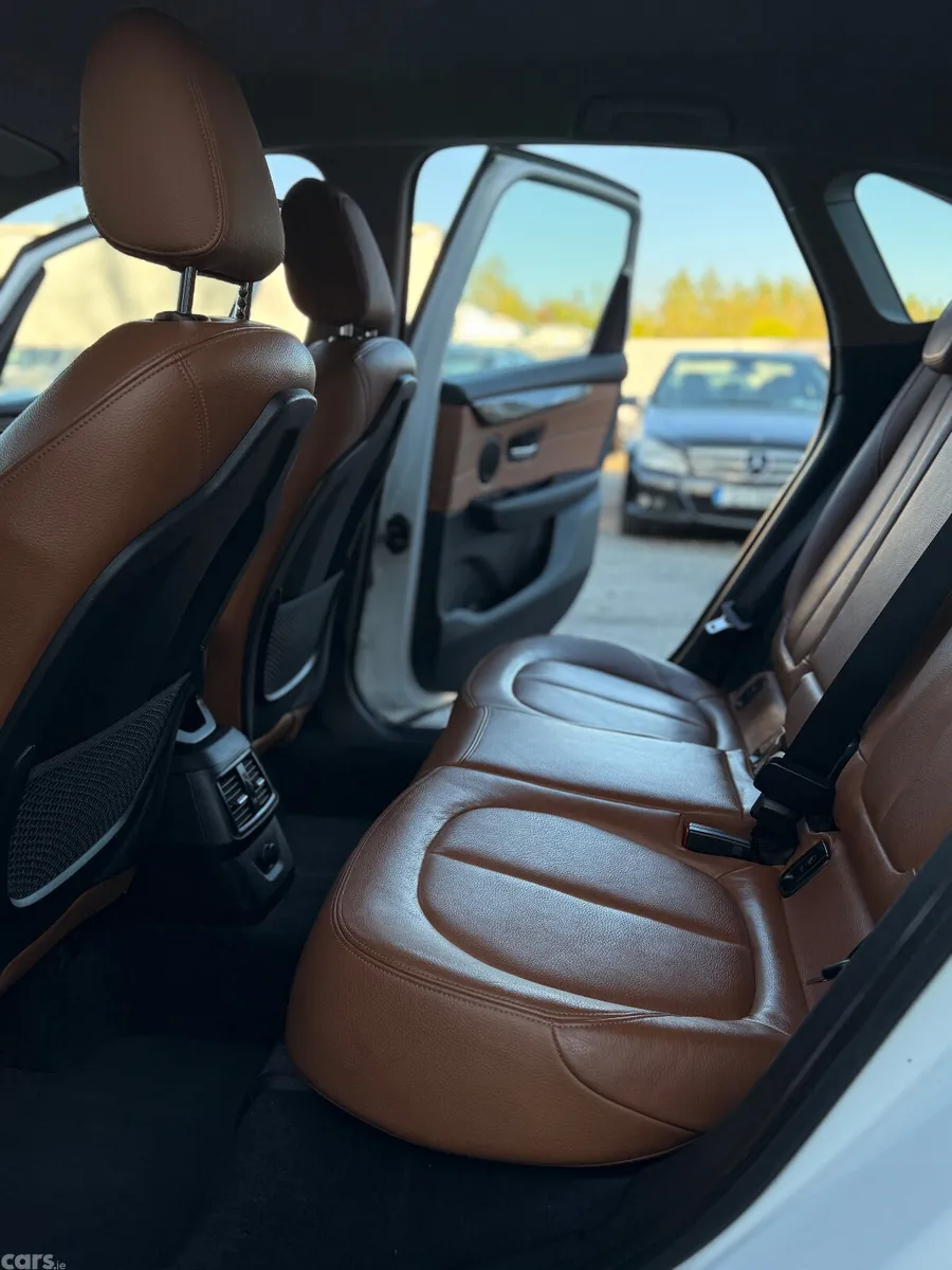 BMW 2-Series Hatchback, Diesel, 2016, White