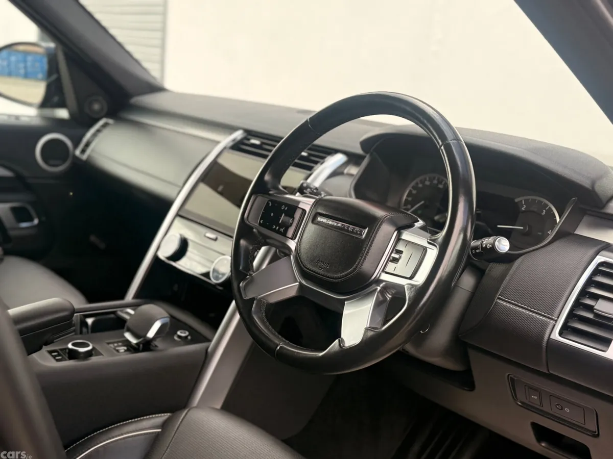 Land Rover Discovery SUV, Diesel, 2023, Black