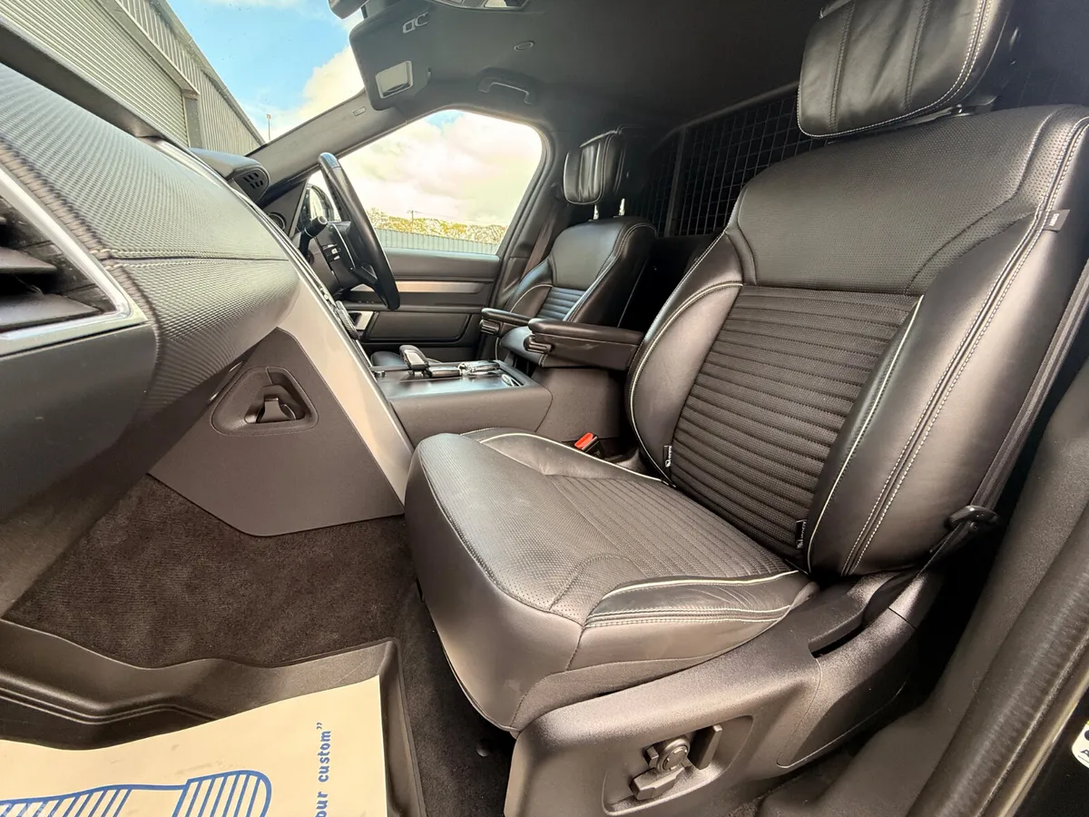 Land Rover Discovery SUV, Diesel, 2023, Black