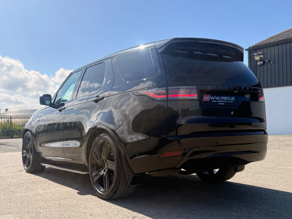 Land Rover Discovery SUV, Diesel, 2023, Black
