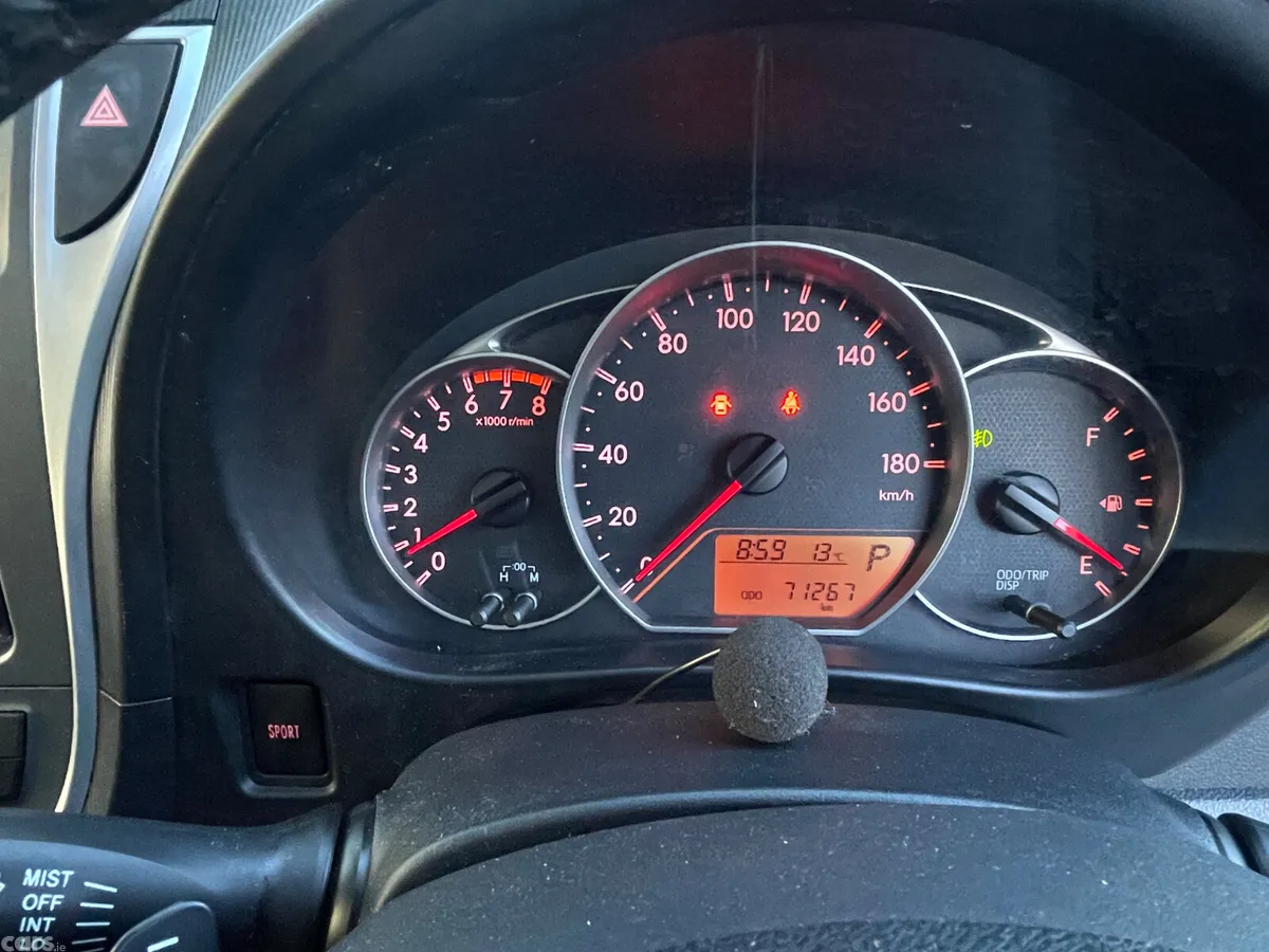 Toyota Ractis Hatchback, Petrol, 2013, Black