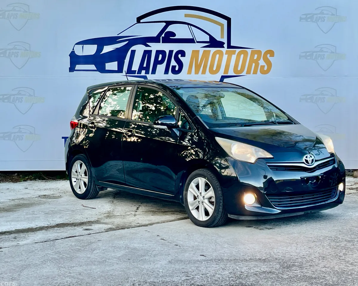Toyota Ractis Hatchback, Petrol, 2013, Black