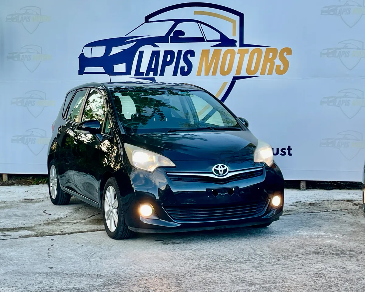 Toyota Ractis Hatchback, Petrol, 2013, Black