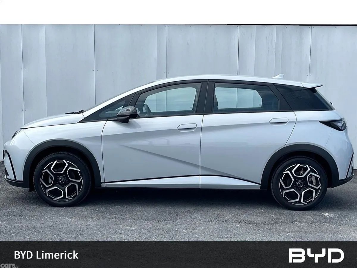 BYD DOLPHIN Hatchback, Electric, 2025, Silver