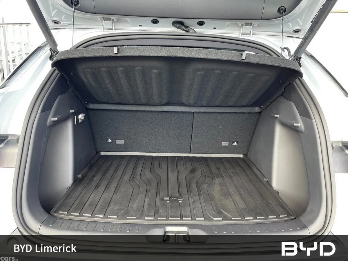 BYD ATTO 3 SUV, Electric, 2025, Silver