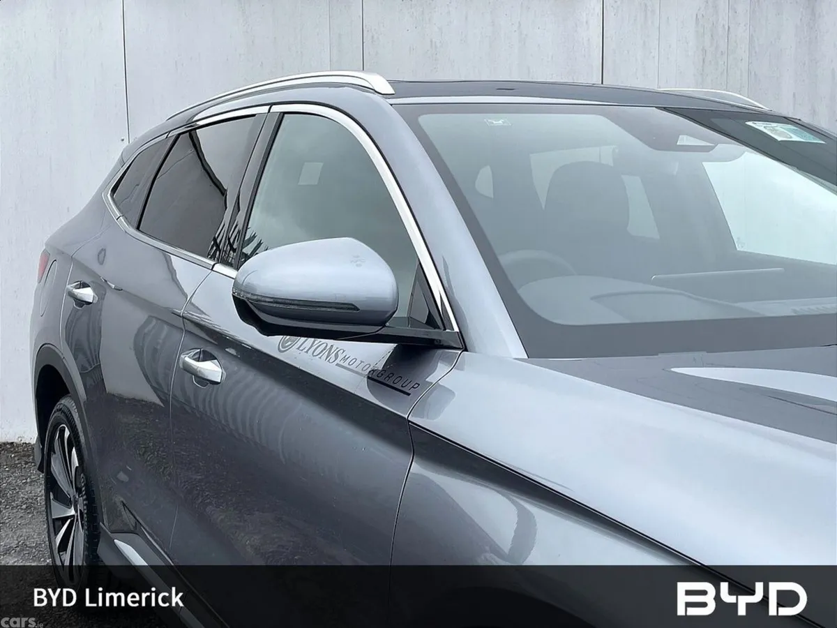 BYD SEAL U SUV, Petrol Plug-in Hybrid, 2024, Grey