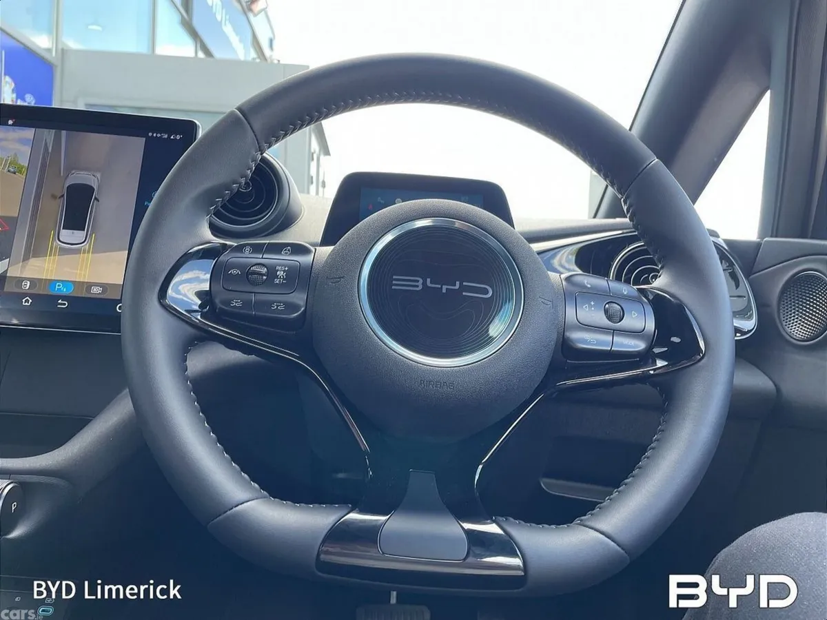 BYD DOLPHIN Hatchback, Electric, 2025, White