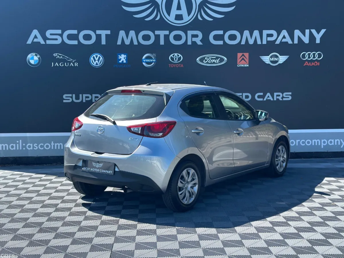 Mazda Demio Hatchback, Petrol, 2014, Grey