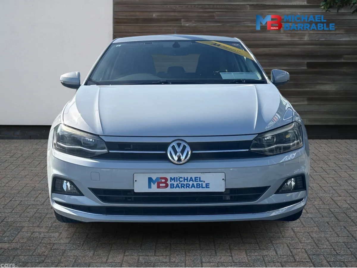Volkswagen Polo Hatchback, Petrol, 2018, White