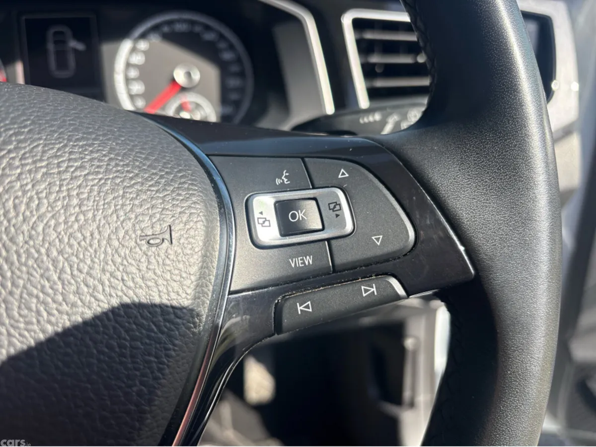 Volkswagen Polo Hatchback, Petrol, 2018, White