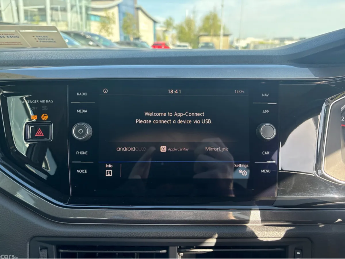 Volkswagen Polo Hatchback, Petrol, 2018, White