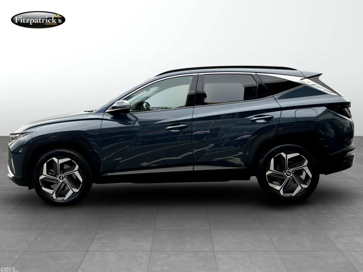 Hyundai Tucson SUV, Petrol Hybrid, 2024, Blue